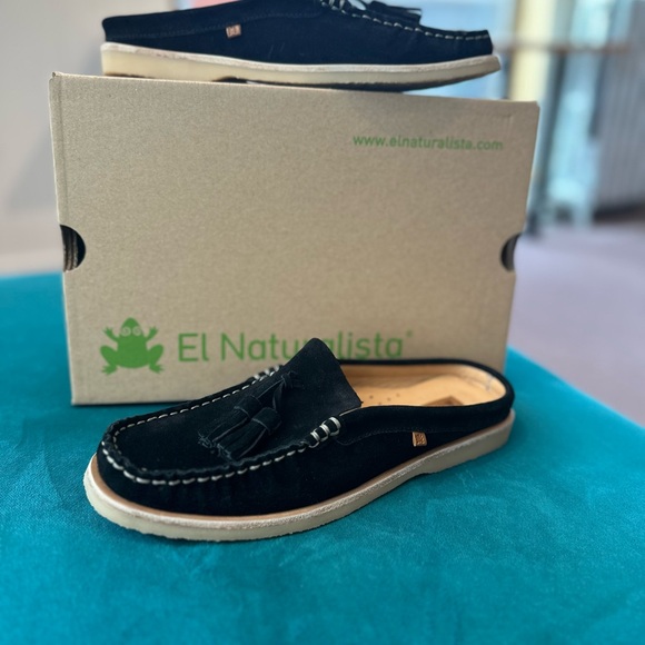 El Naturalista Shoes - El Naturalista Women's Black Loafers